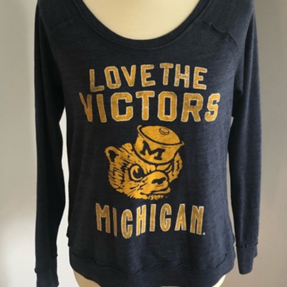 UofM long sleeve shirt
